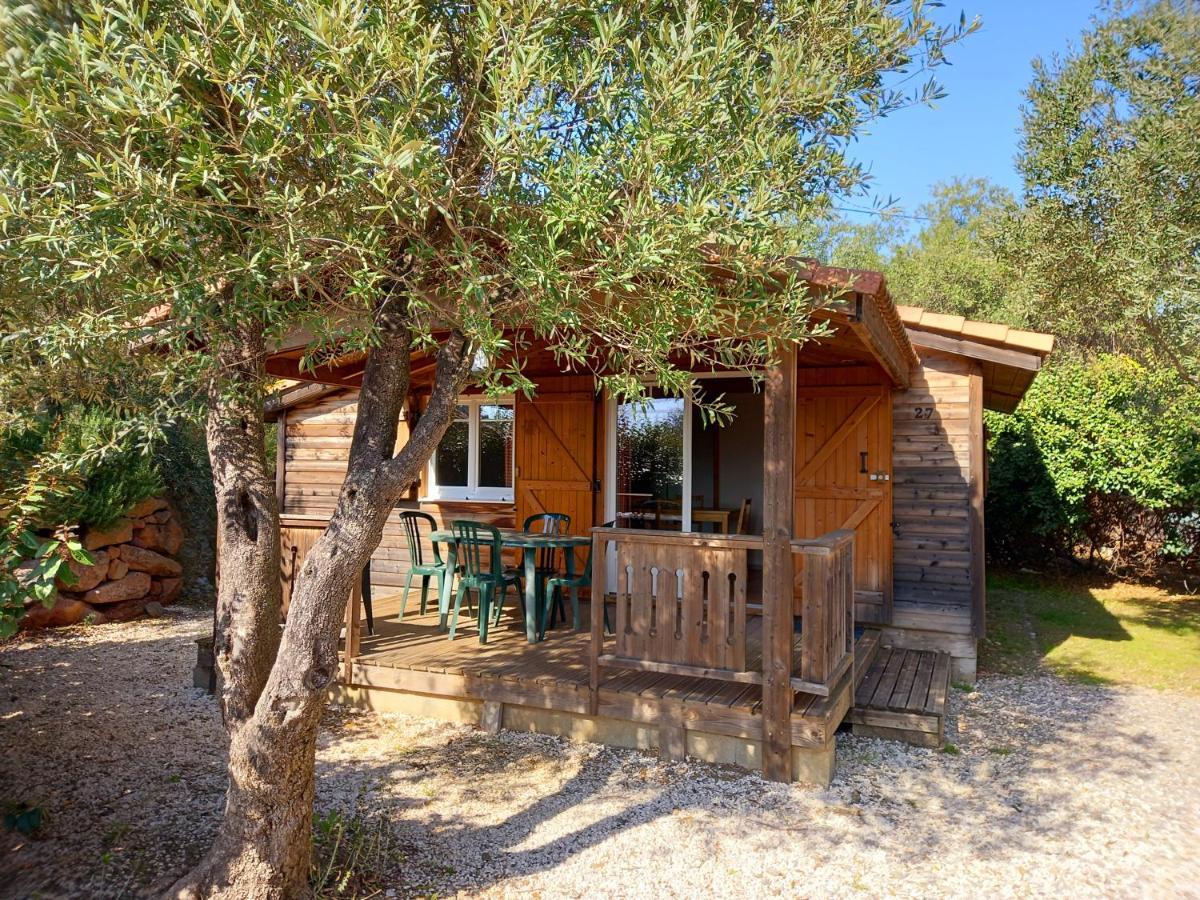 Les Chalets Du Relais D'Aguilar Tuchan Buitenkant foto